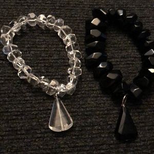 Set of 2 black and clear bold bead bracelets